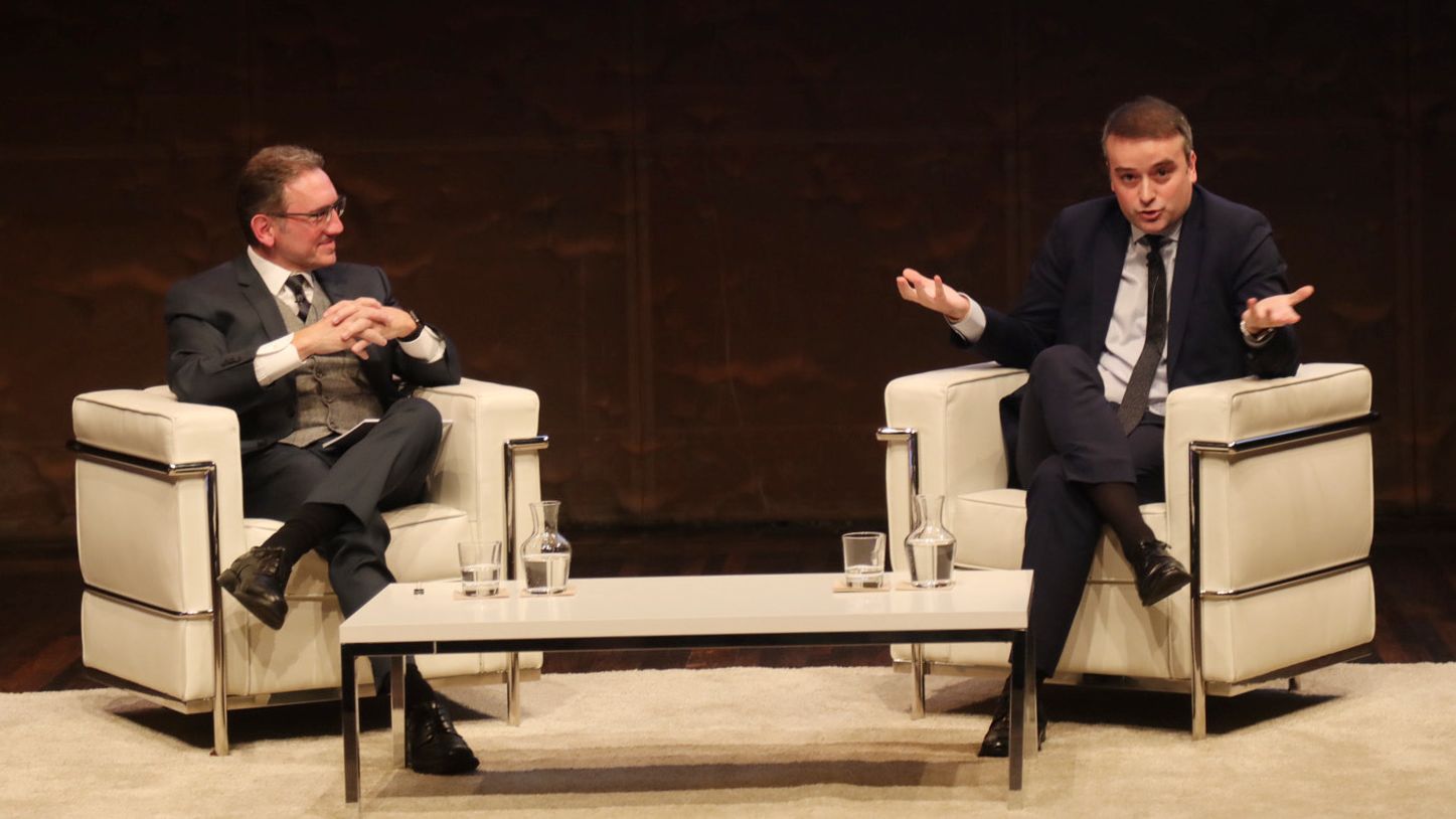 Jaume Giro e Iván Redondo, en el encuentro en la Fundación la Caixa organizado por Corporate Excellence.