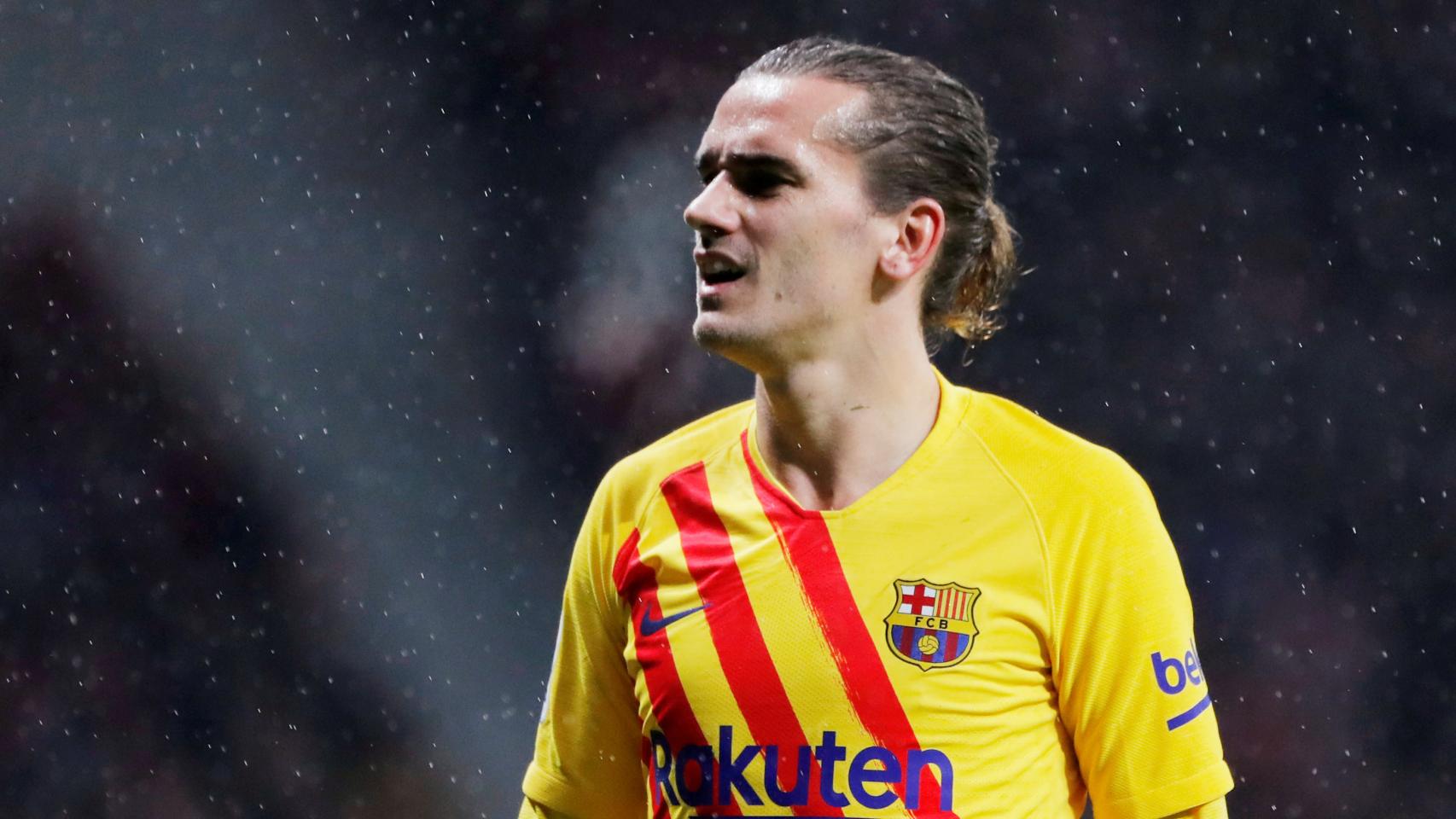 Griezmann en el Metropolitano con el Barça