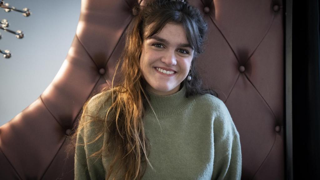 Amaia ha sacado su primer disco y ahora compone una nueva canción.