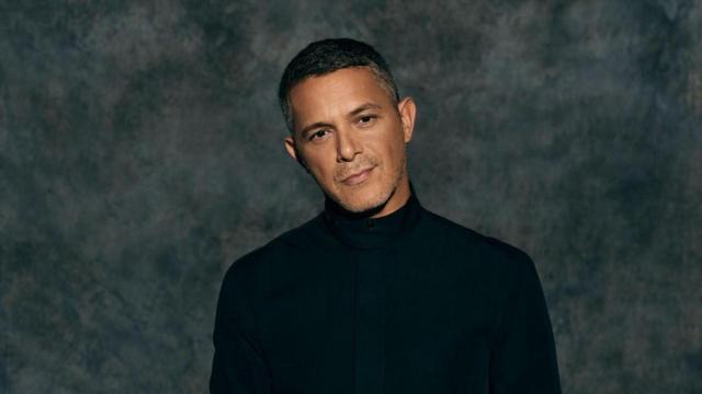 Alejandro Sanz podría actuar en el estadio de Riazor de A Coruña