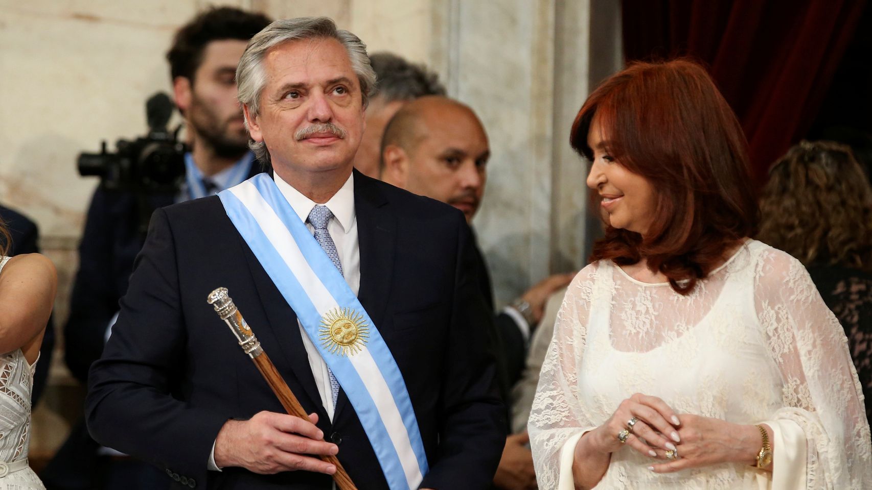 Alberto Fernández junto a Cristina Fernández de Kirchner durante su investidura.