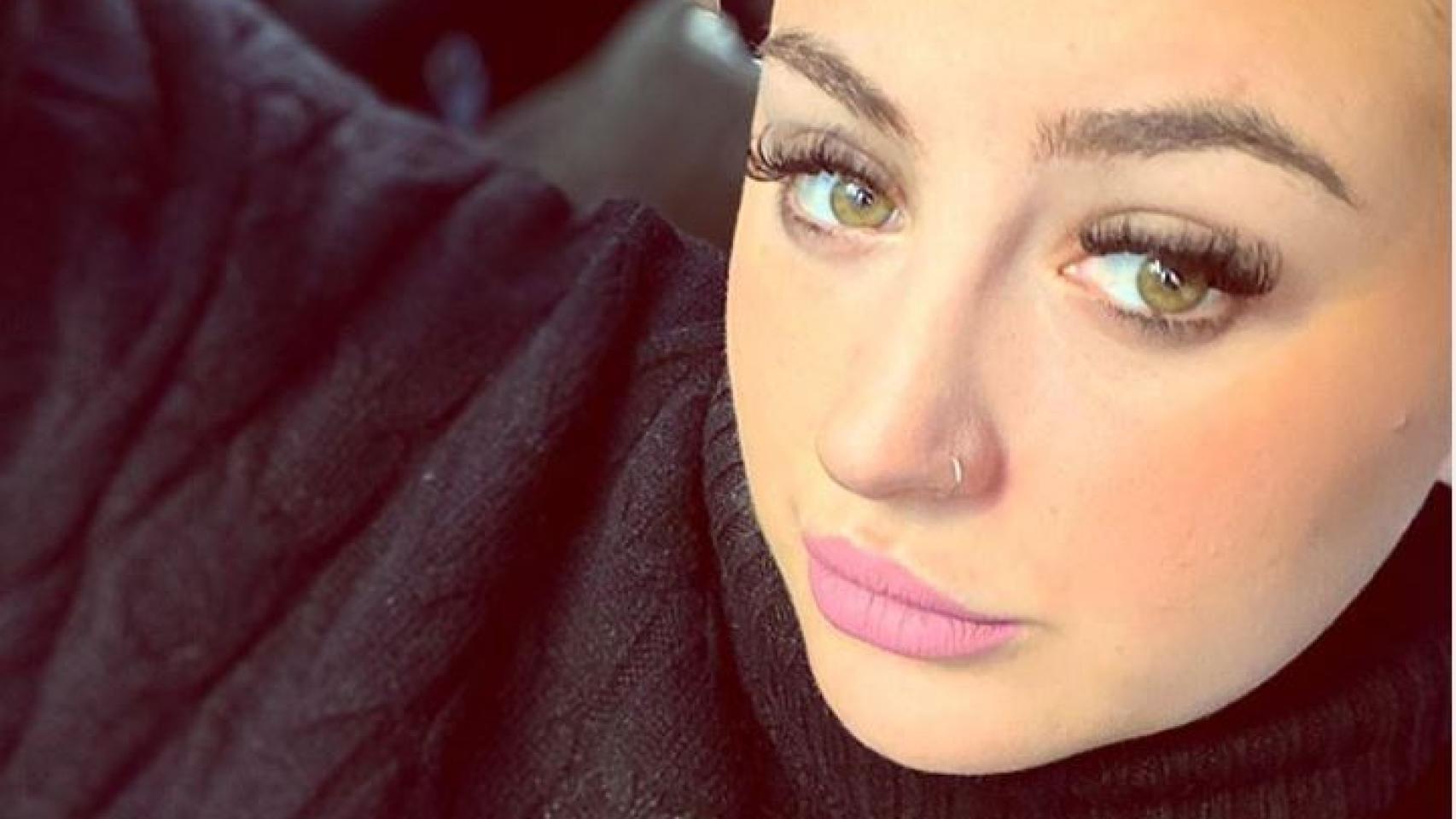 Rocío Flores ha compartido una fotografía que esconde más de lo que dice.