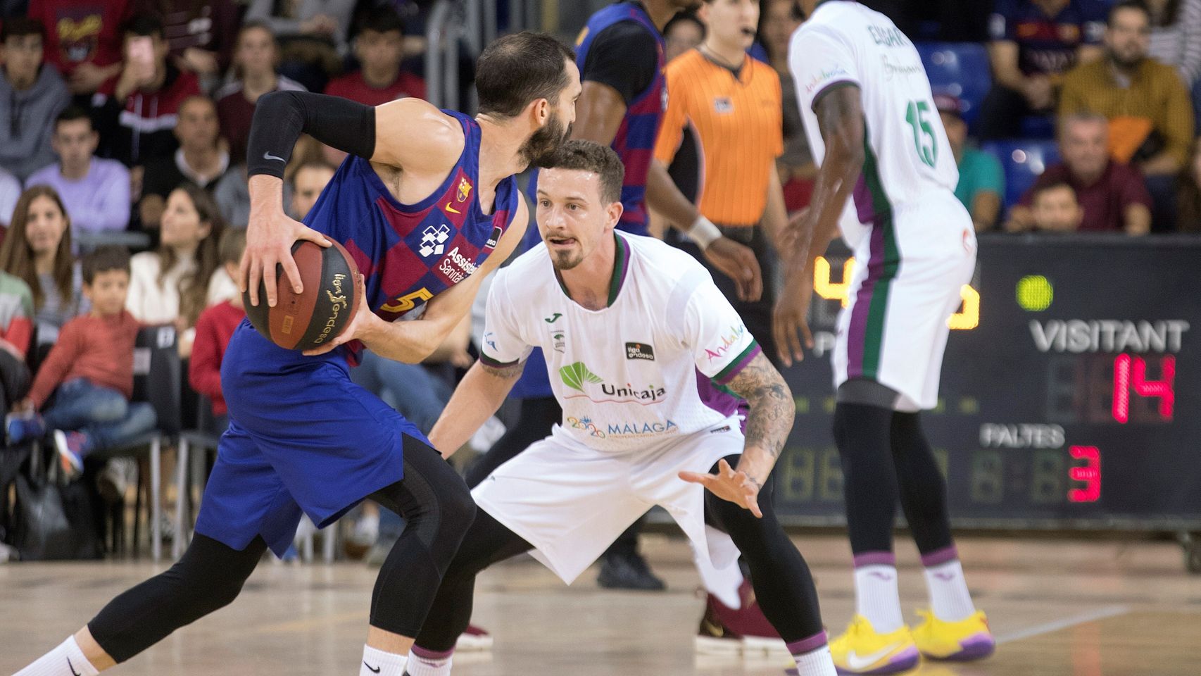 Pau Ribas y Adams, en un momento del partido