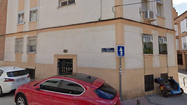 El domicilio del madrileño barrio de Tetuán donde han encontrado los cadáveres.