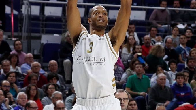 Randolph, durante un momento del partido ante Olimpia Milano