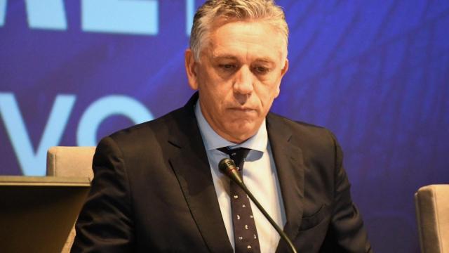 Paco Zas abre la puerta de entrada a la llegada de Fernando Vidal