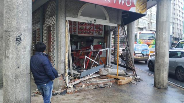Estado en el que quedó el local de la Plaza de Pontevedra