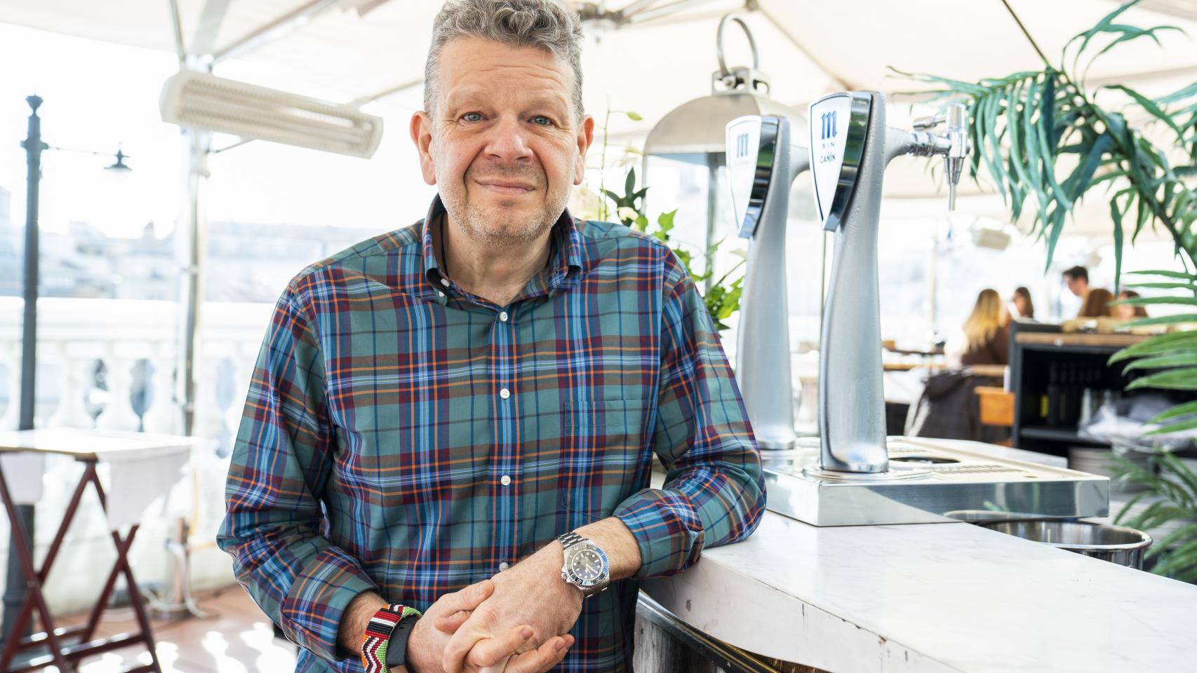Alberto Chicote, en una terraza.