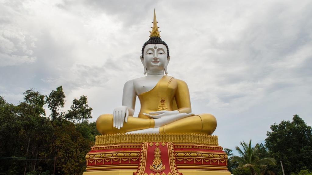 Los templos y palacios son los principales monumentos del Tíbet.