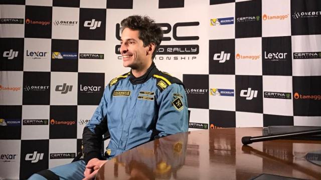 El piloto, en una entrevista.