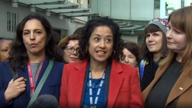 Samira Ahmed, presentadora de la BBC.