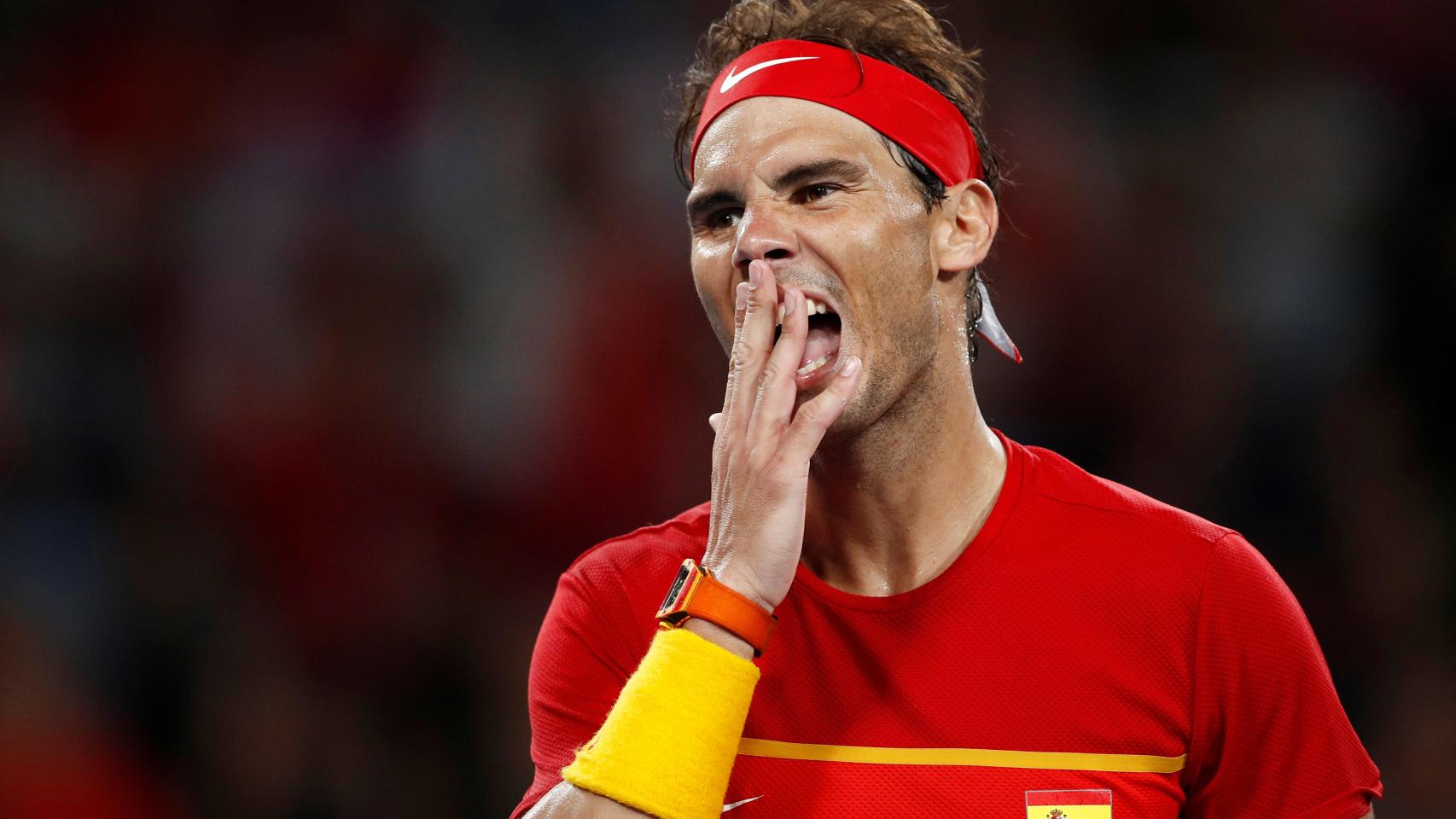 Nadal se lamenta durante el partido ante Djokovic.