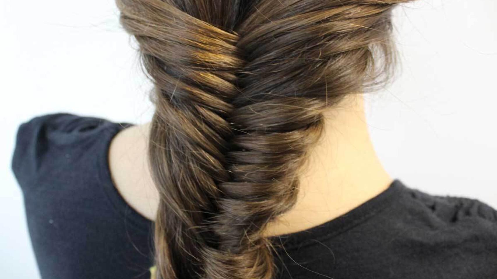 Trenza de espiga: técnica y looks