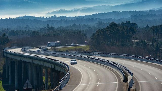 Imagen de archivo de una autopista gallega.