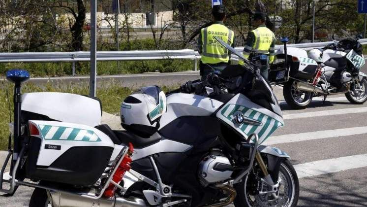 Control de la Guardia Civil de Tráfico.