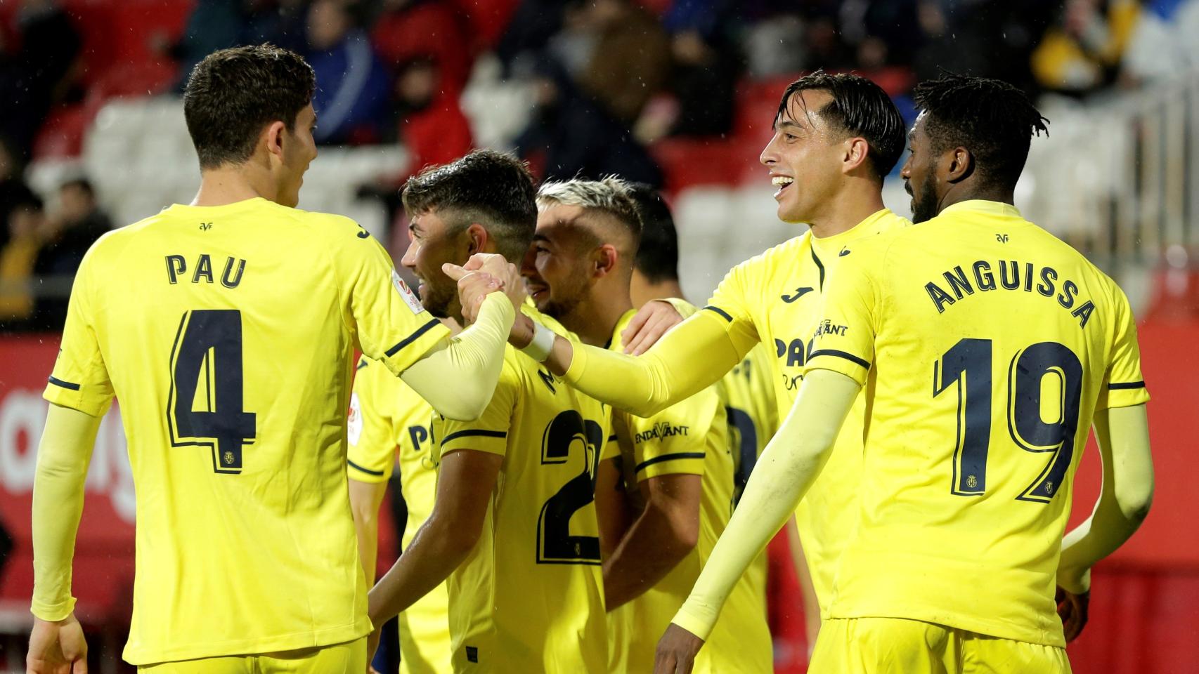 Los goles del Villarreal celebran uno de los goles del partido