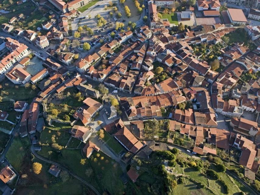 Casco histórico de Allariz visto desde el aire (Concello de Allariz)