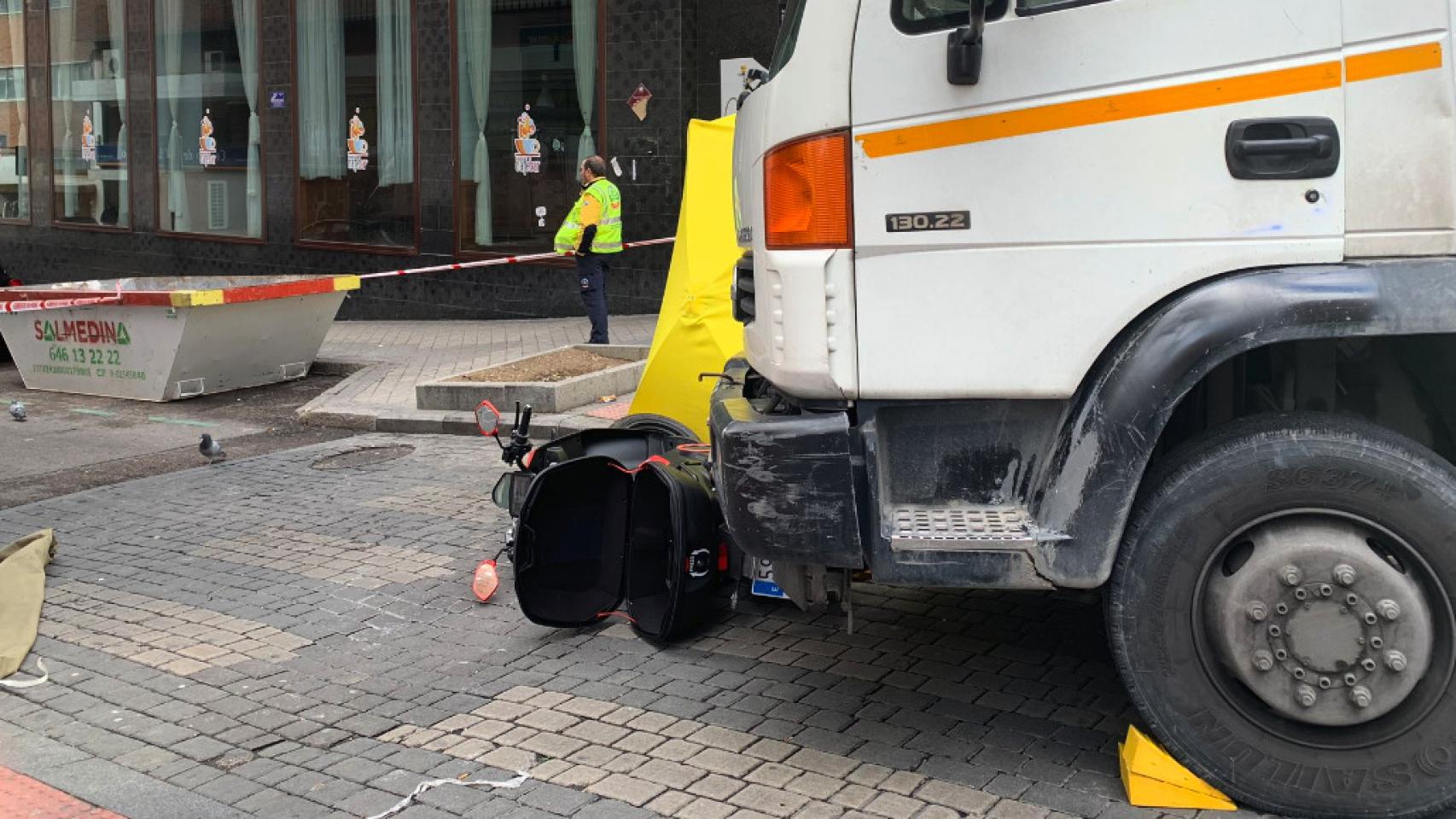 Imagen distribuida por Emergencias Madrid tras el accidente mortal.