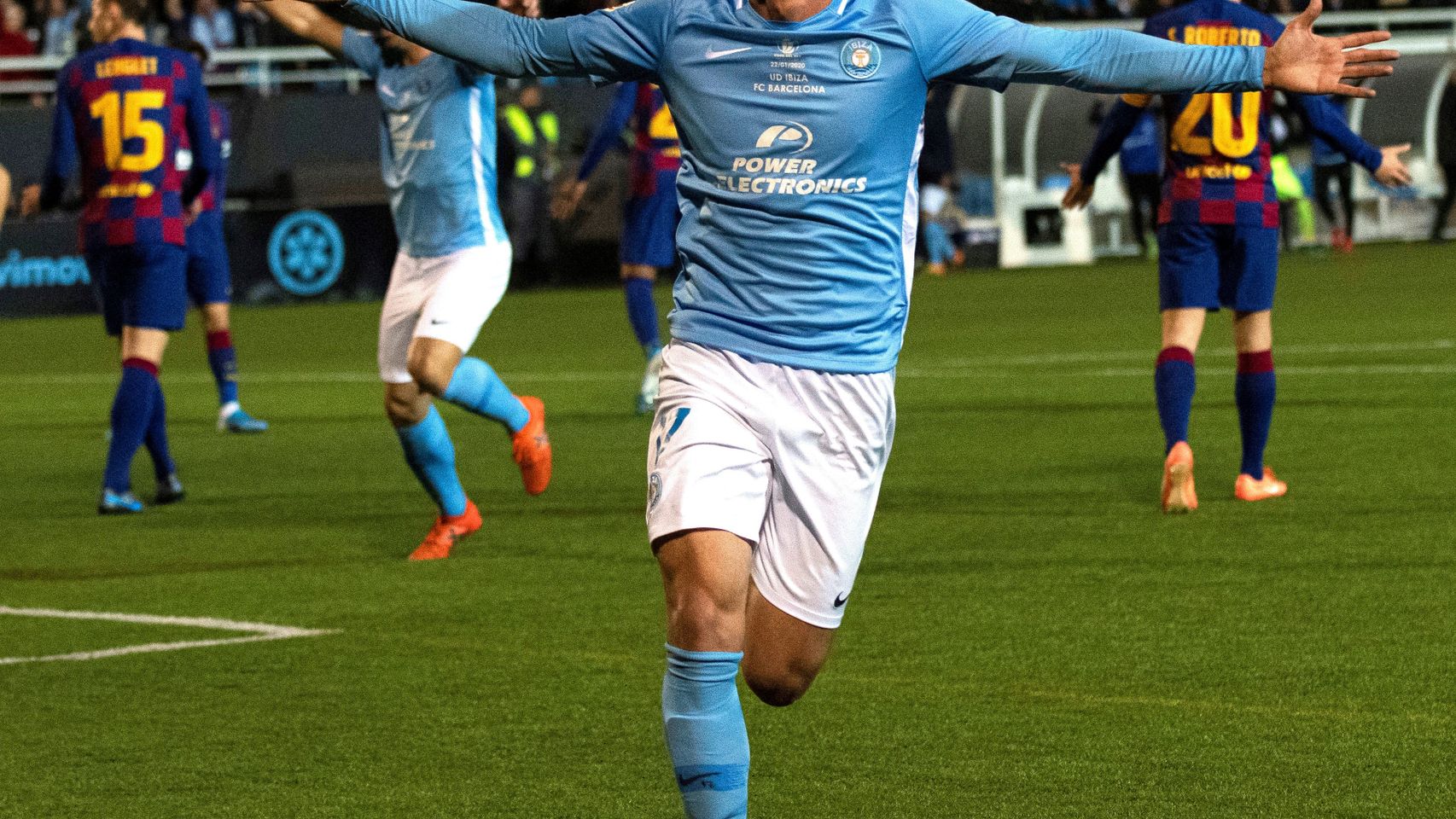 Javi Pérez, celebra el gol que le marcó al Barça en Copa del Rey