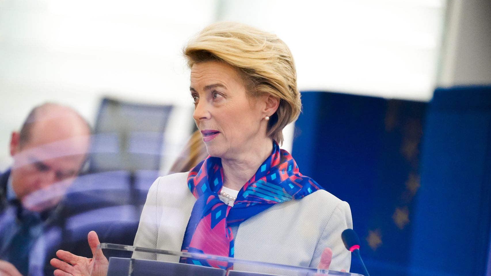 La presidenta de la Comisión, Ursula von der Leyen, durante un debate en la Eurocámara