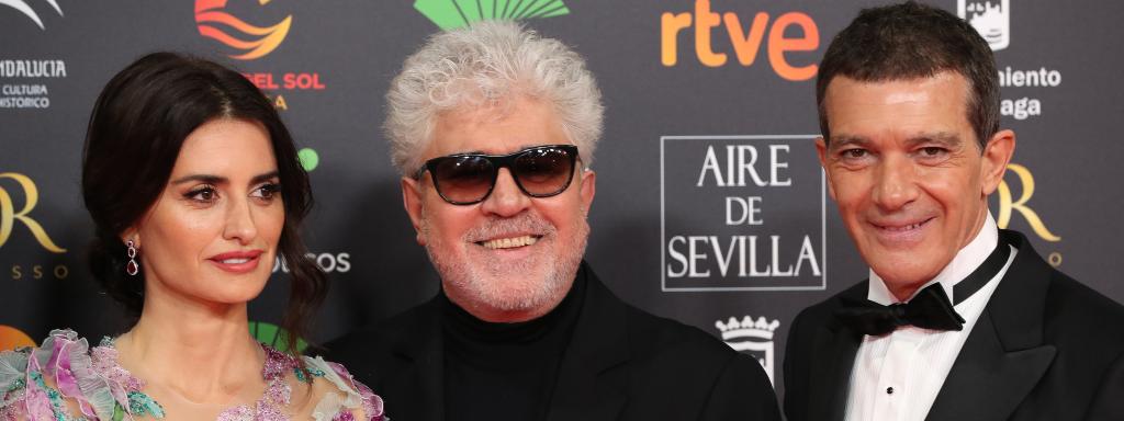 Penélope Cruz, Pedro Almodóvar y Antonio Banderas.