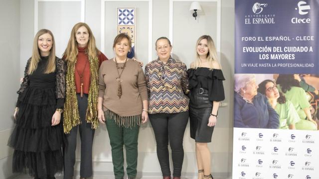 Foto de familia de las ponentes del foro organizado por EL ESPAÑOL y Clece.