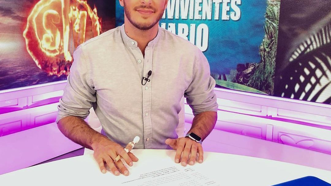 Nando Escribano hizo de psicólogo en una polémica sección de 'Sálvame Deluxe'.