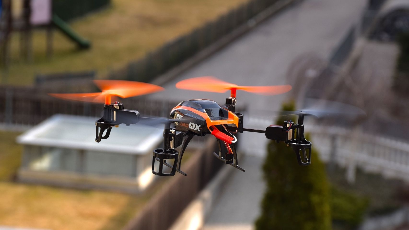 Vodafone realiza el primer vuelo mundial de drones con 5G en el entorno urbano de Benidorm