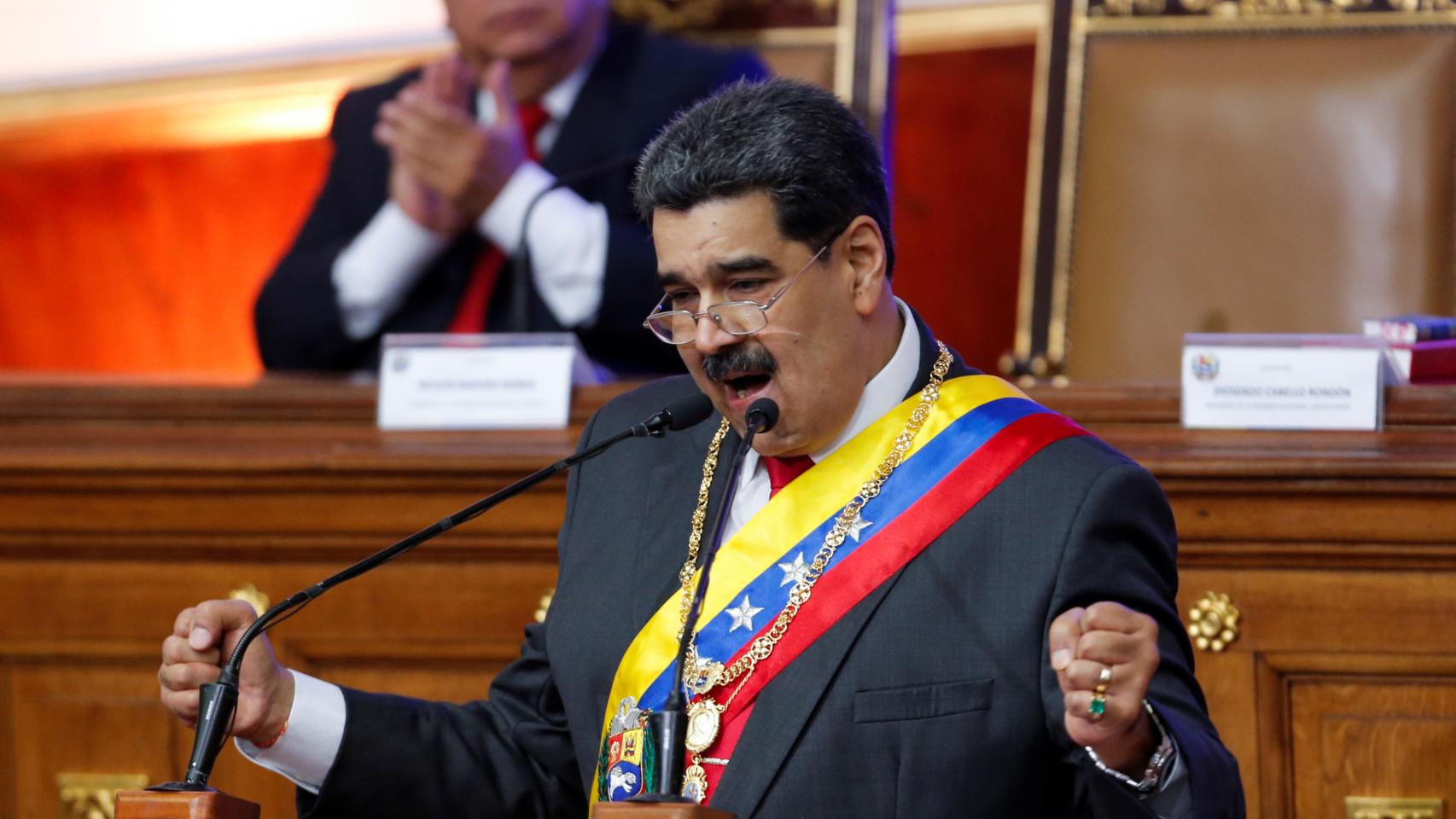 Pedro Sánchez, el escudero de Maduro