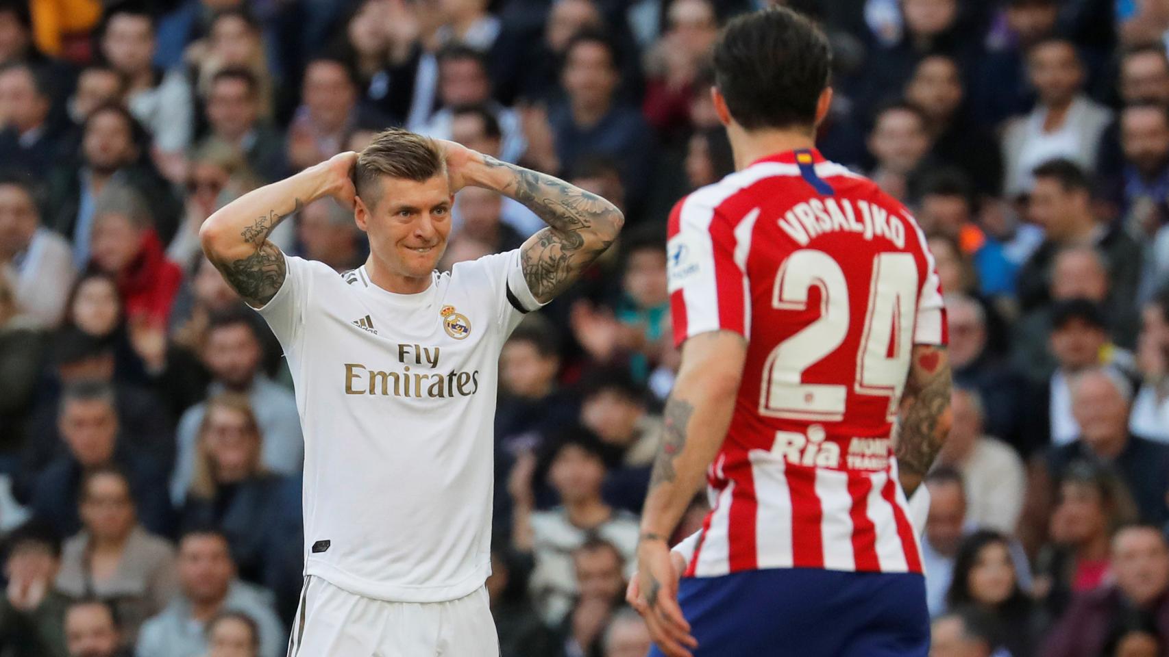 Toni Kroos se lamenta de una ocasión fallada ante el Atlético