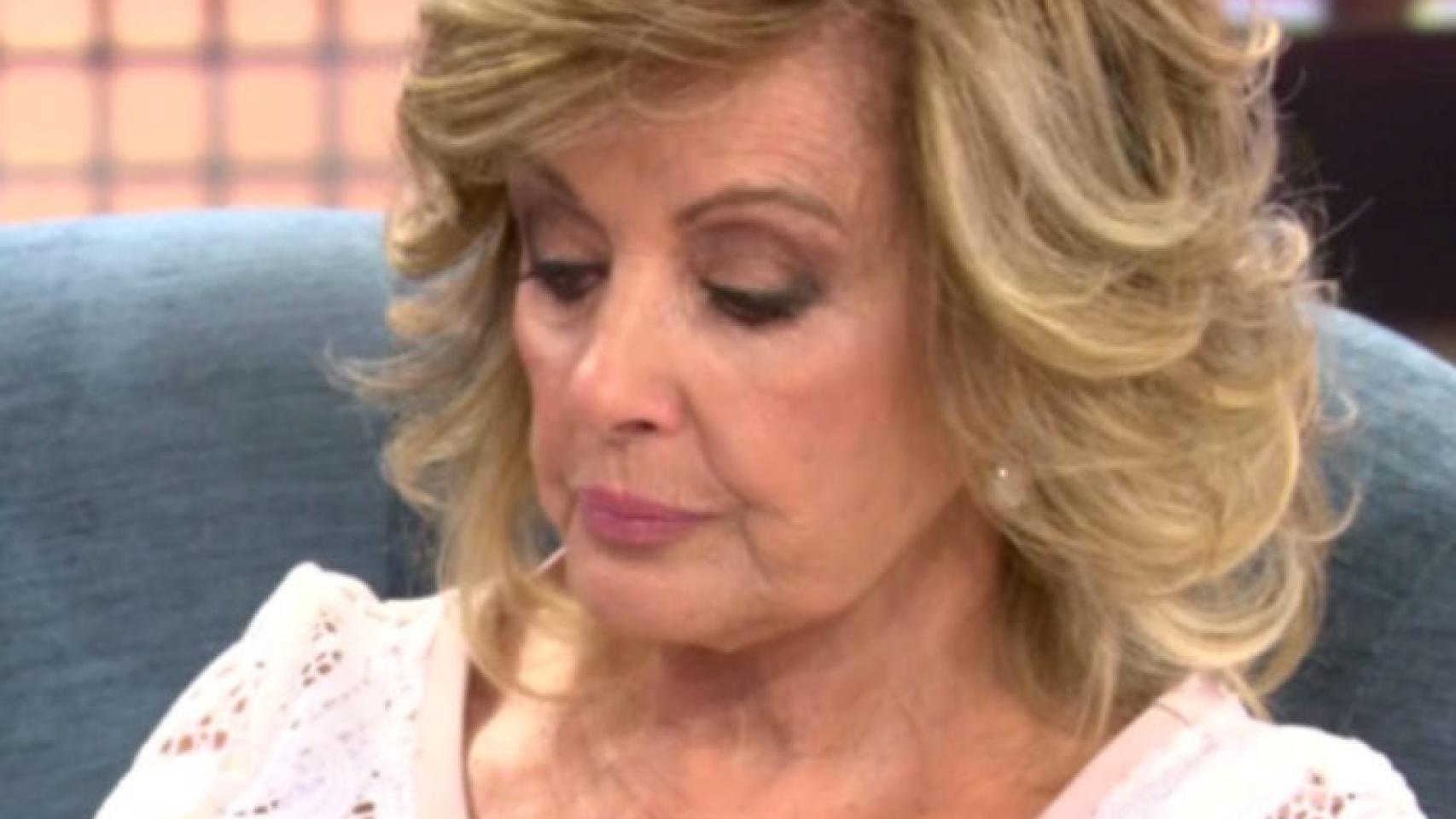 Teresa Campos, emocionada en 'Sábado Deluxe'.