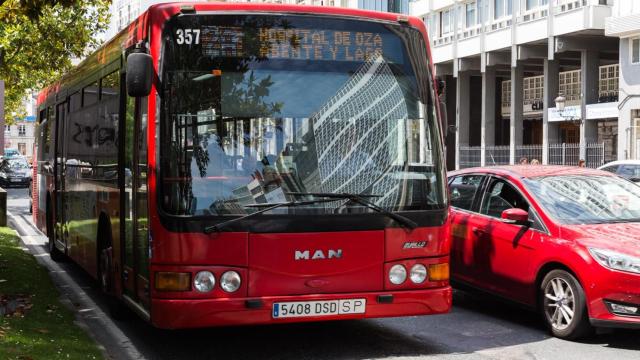 No habrá carril bus en la calle Juan Flórez de A Coruña en este mandato, según Díaz Gallego
