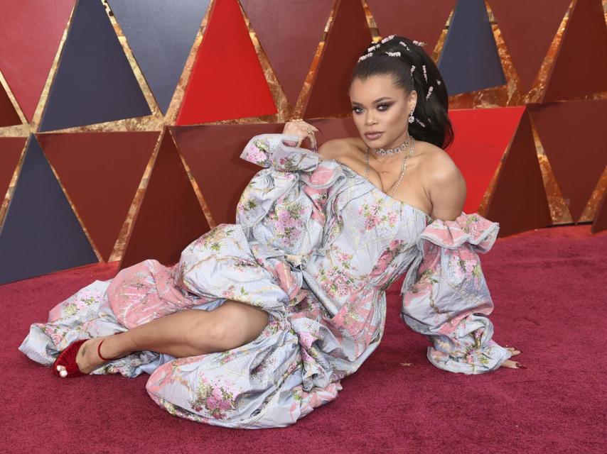 Andra Day escogió este peculiar modelo en 2018.