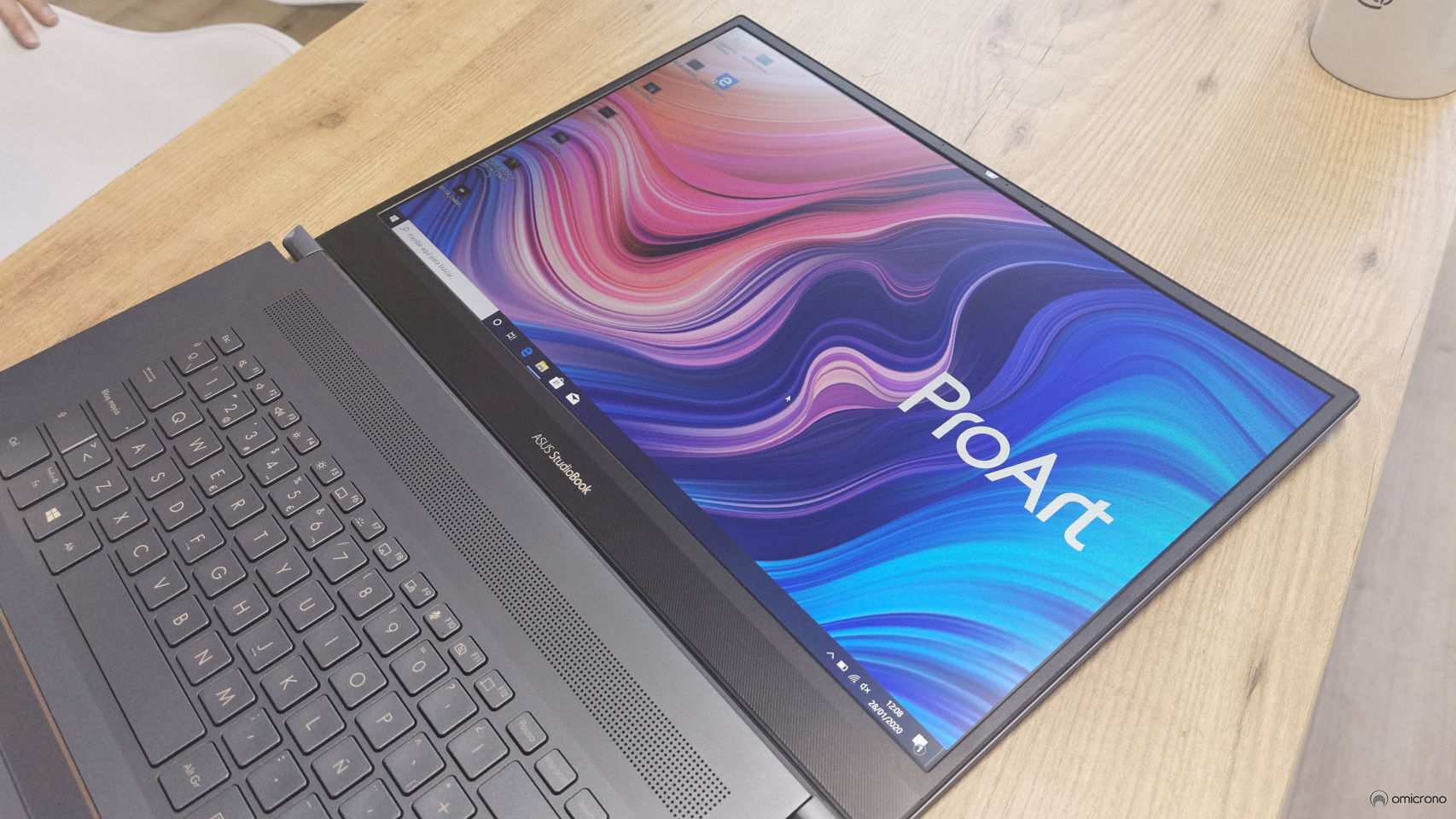 Asus ProArt StudioBook Pro 17.