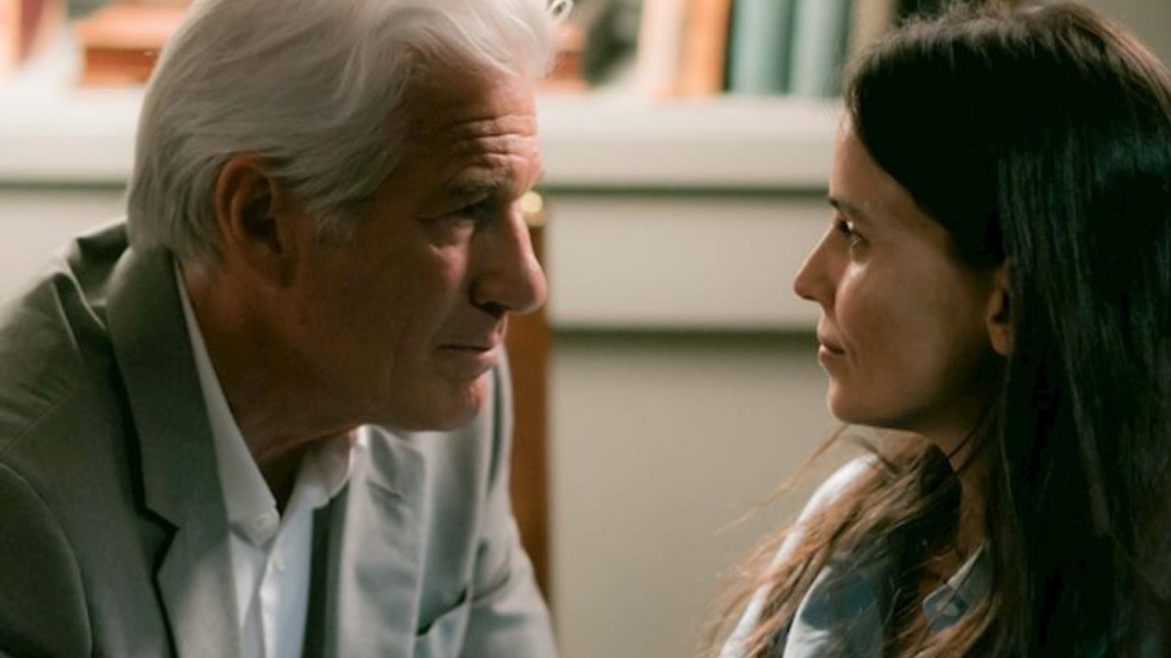 Fotograma de MotherFatherSon.