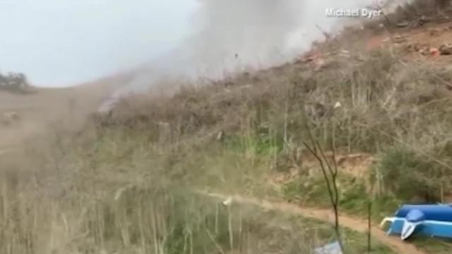 El estremecedor vídeo de un ciclista de los instantes posteriores al accidente de Kobe Bryant