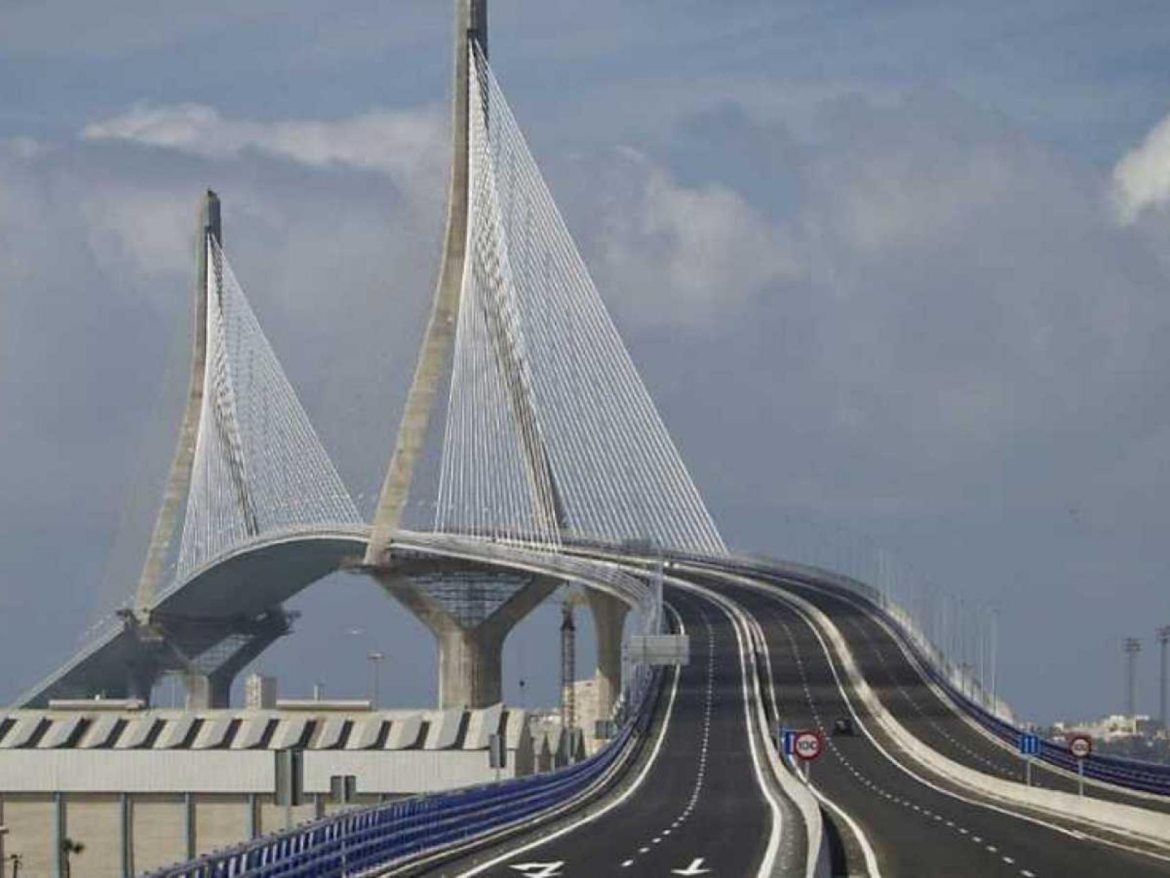 Puente de la Constitución de 1812./