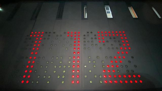 Arde una nave industrial de suministros agrícolas en Tomiño (Pontevedra)