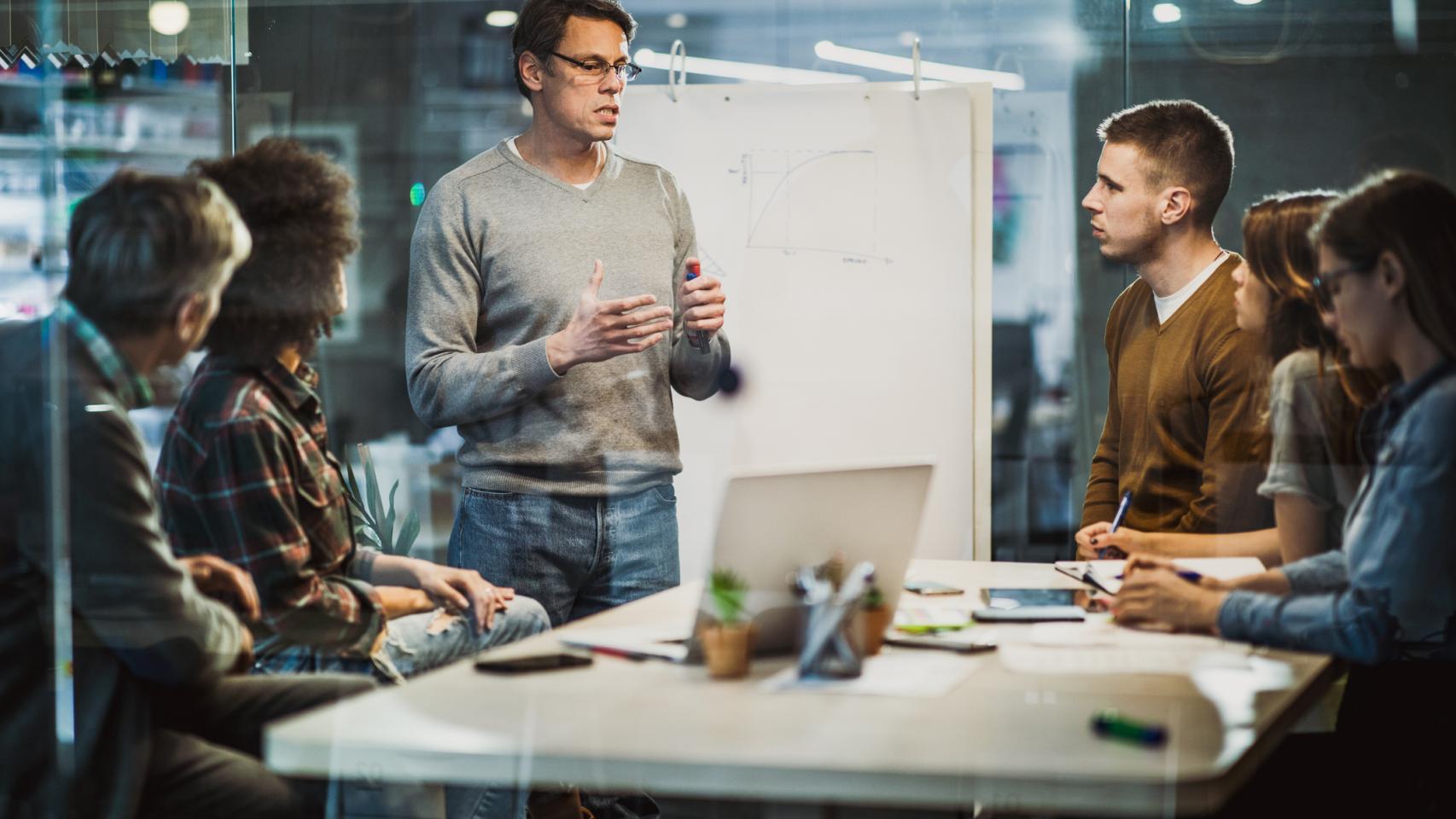 Fondos de inversión y empresas.