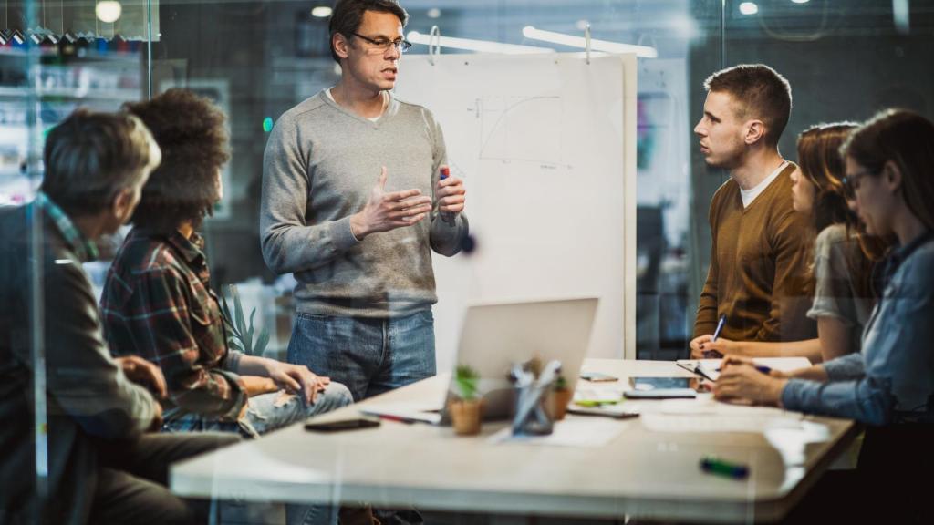 Fondos de inversión y empresas.