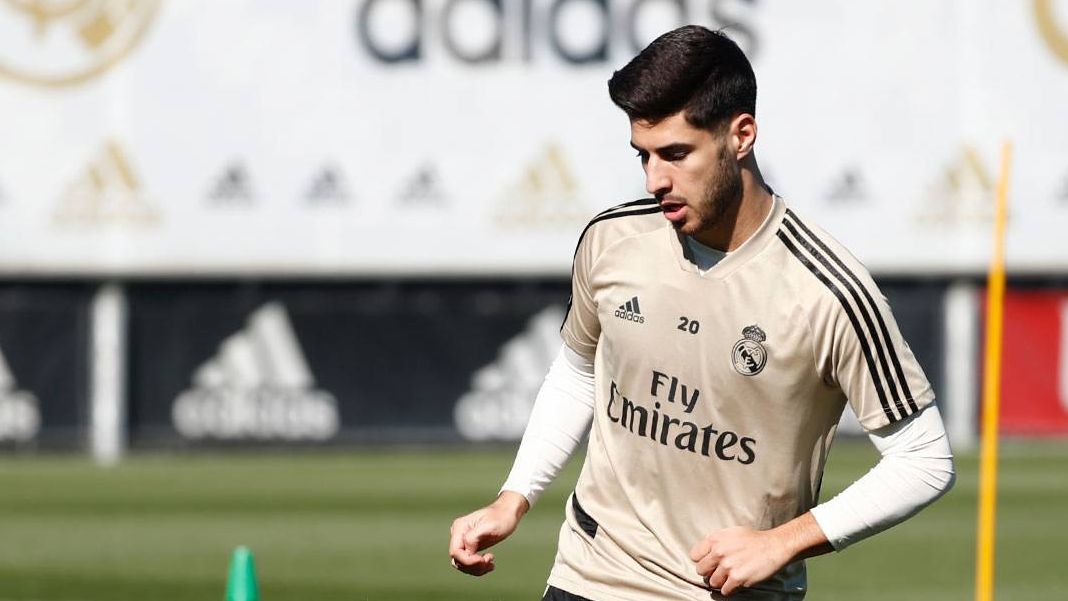 Marco Asensio, entrenado con el Real Madrid