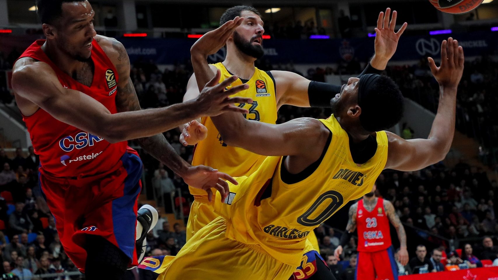 Mirotic, durante un momento del partido