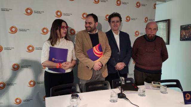 Societat Civil Catalana anuncia cortes en los túneles de Vallvidrera.