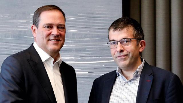 Chuck Robbins, CEO de Cisco, e Iñaki Bernal, director de Tecnología de BBVA