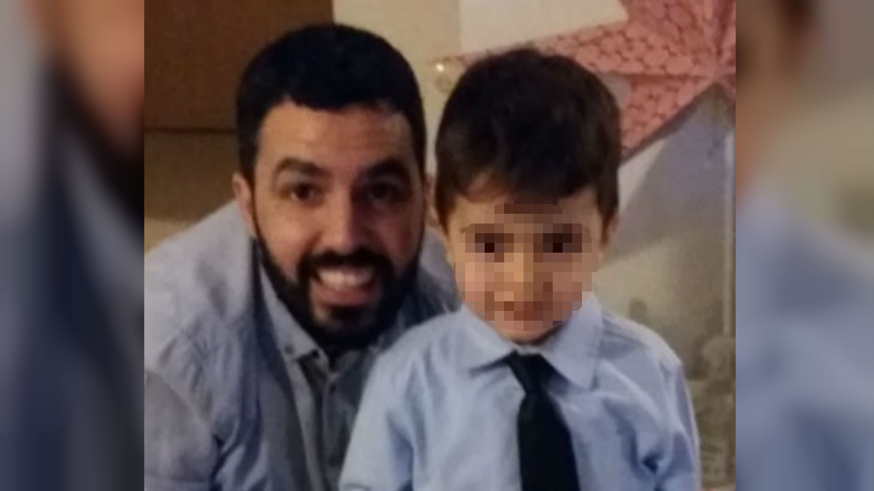 Daniel con su hijo Pedro, de cuatro años.