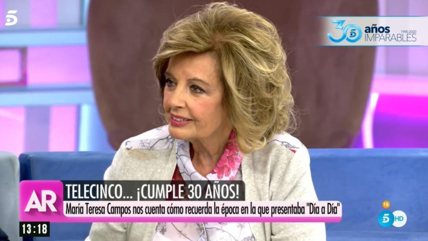 Teresa Campos durante su visita al plató de 'El programa de Ana Rosa'.