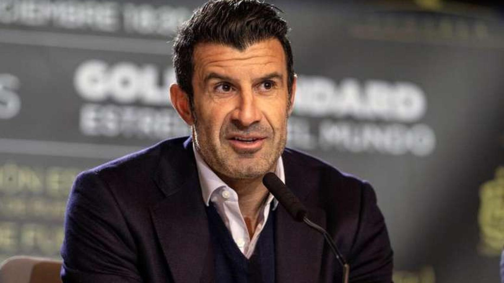 Luis Figo en un acto