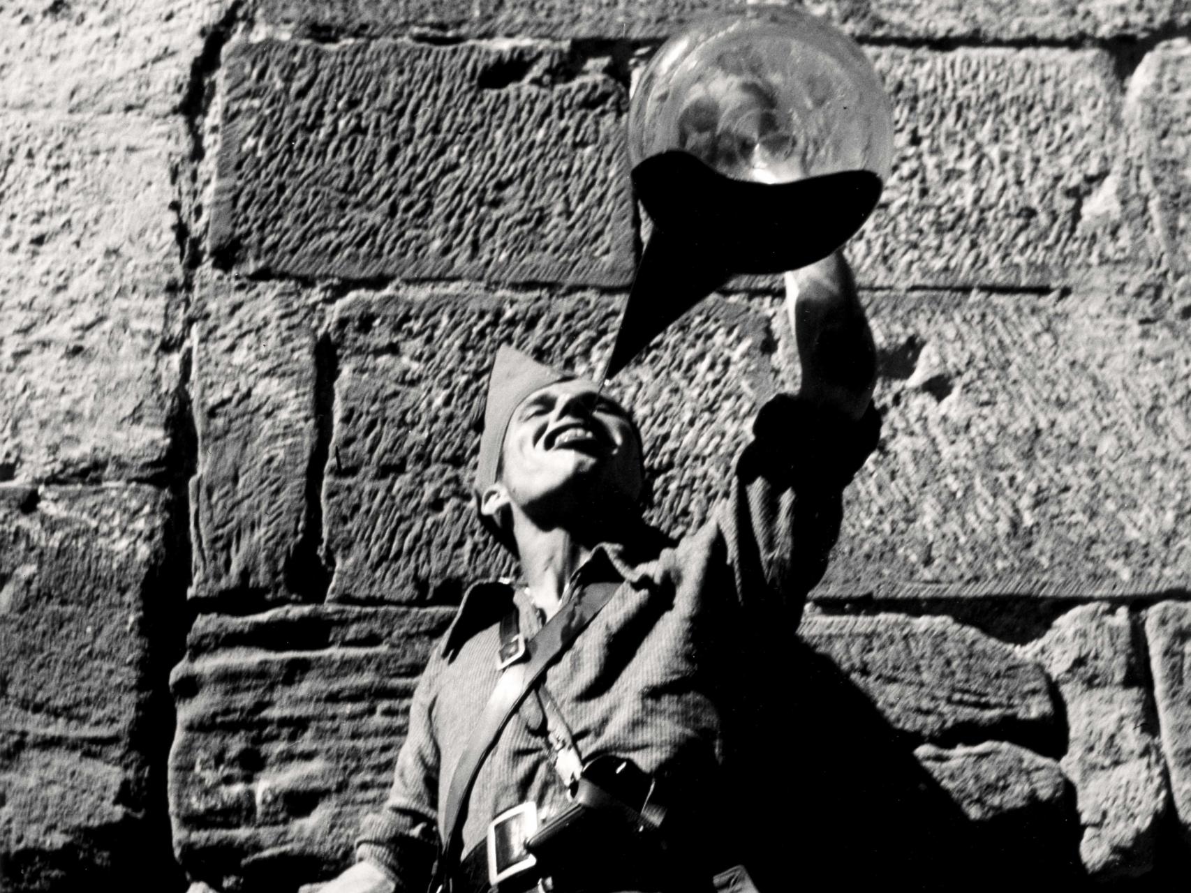 'Miliciano, frente de Aragón'. Fotografía de Gerda Taro.