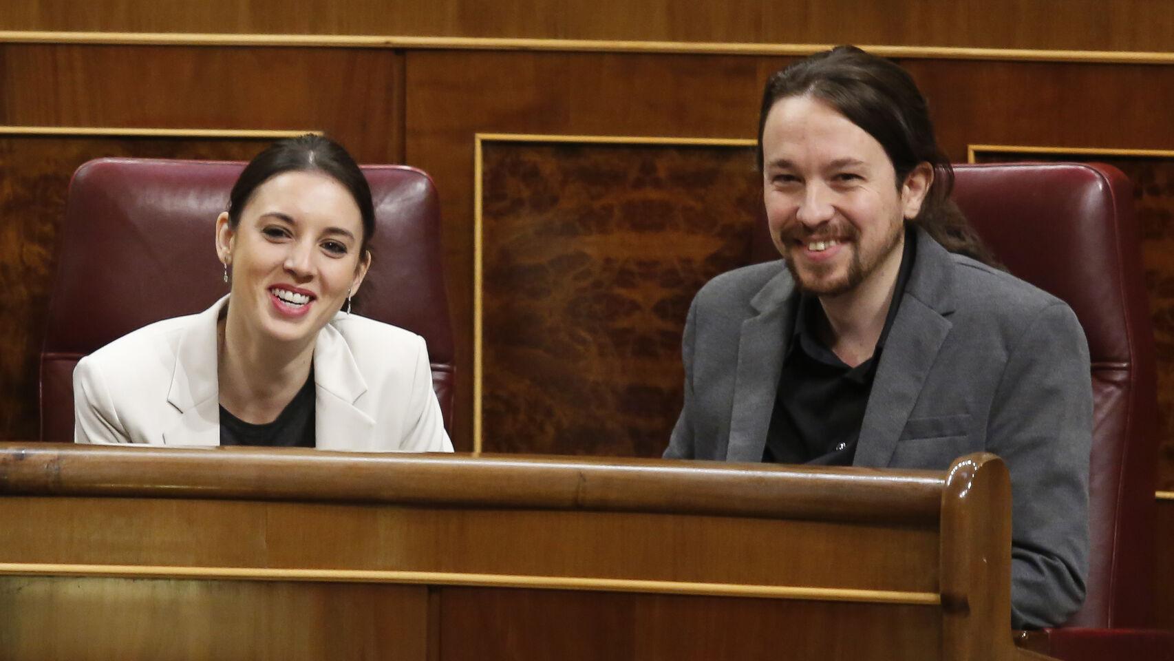 La ministra de Igualdad, Irene Montero, y el vicepresidente segundo del Gobierno, Pablo Iglesias, en una foto de archivo.