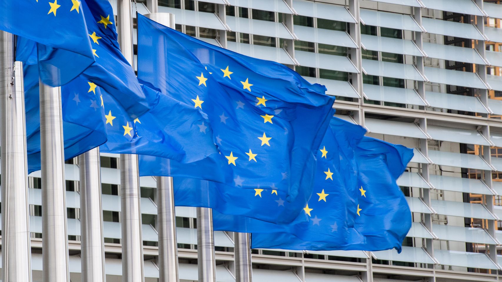 Banderas de la Unión Europea.
